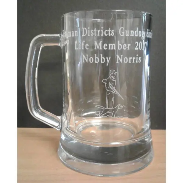 Engraved Glass tankard for Tasman Districts Gundog Society